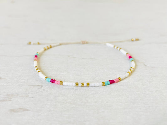 Adjustable Miyuki Bead Bracelet in Nylon, Seed Bead 116